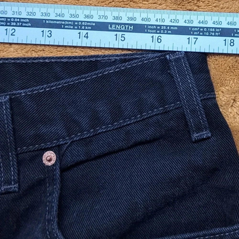 Vintage Levi's 560 Black Jeans Mens 36x32 loose Fit Tampered Baggy Denim USA 90s